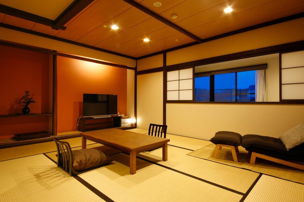 Hokuriku Yamashiro Onsen Hotel Kikyou Kaga  Exterior foto