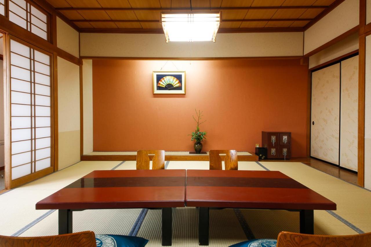 Hokuriku Yamashiro Onsen Hotel Kikyou Kaga  Exterior foto